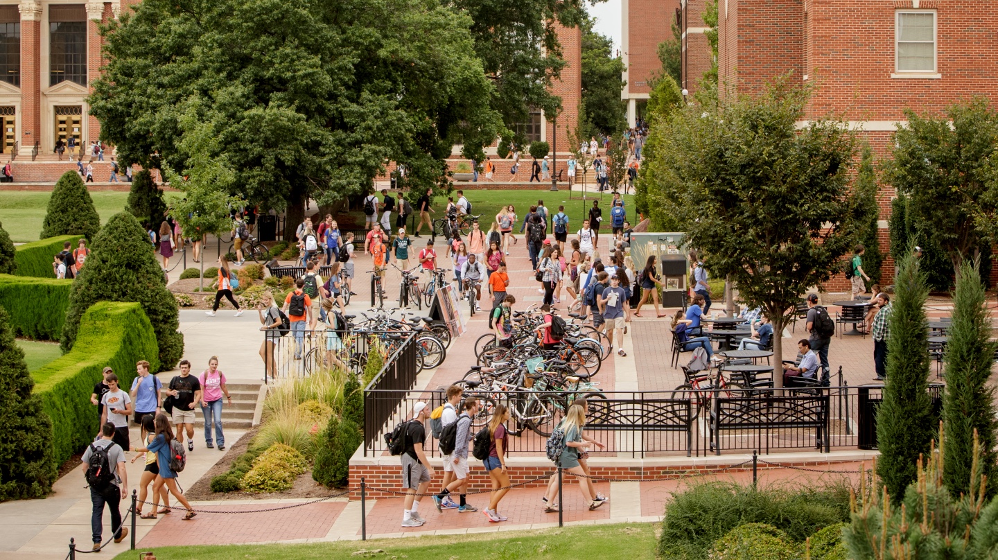 ug-header-image.jpg busy campus between library and union